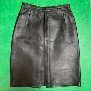 Sexy 90’s Leather Pencil Skirt